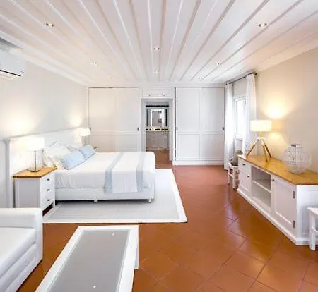 Sleeps 14 Pool * Malhadais